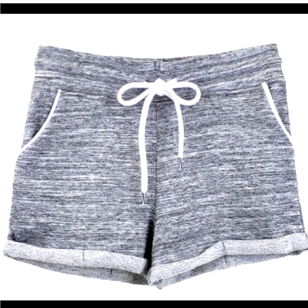 NWT Max & relax french terry shorts in marled grey